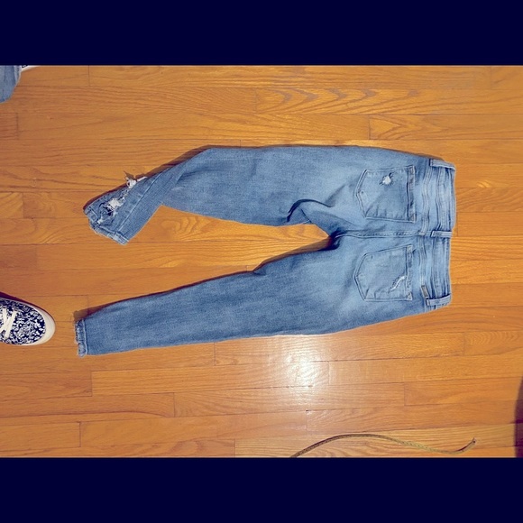 Like New Distressed, medium rise waist, KanCans. - Picture 8 of 8